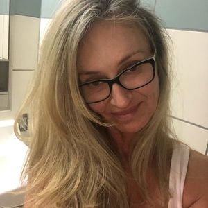 Meet your Posher, Leanne